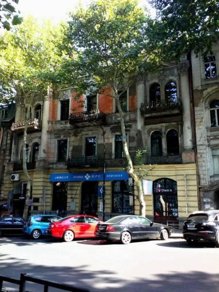 Boutique Fantasy Hotel Tbilisi Ngoại thất bức ảnh